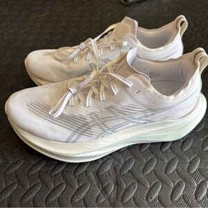 Asics Megablast White/Piedmont Gray - Men’s 8.5